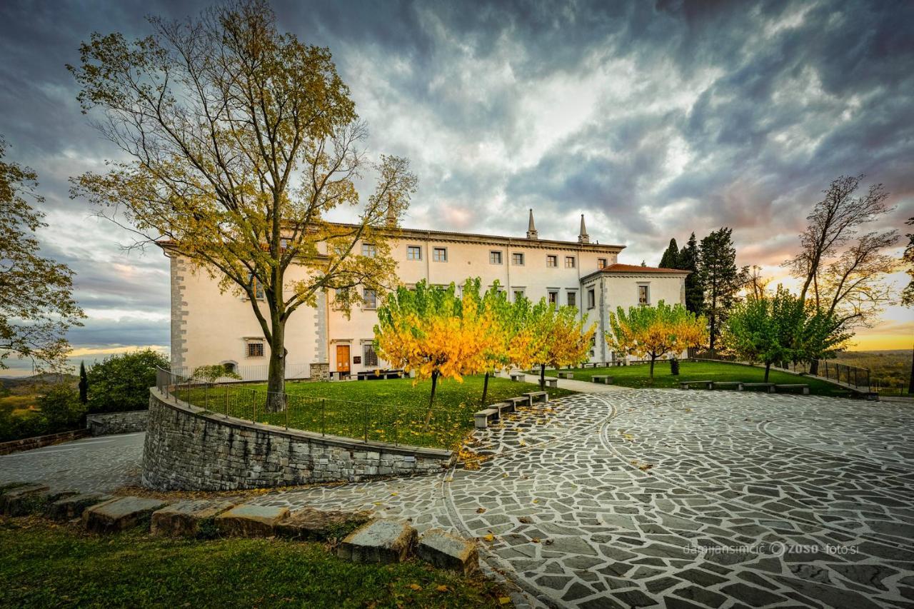Vila Vipolze - Rooms & J. Suites Exterior foto