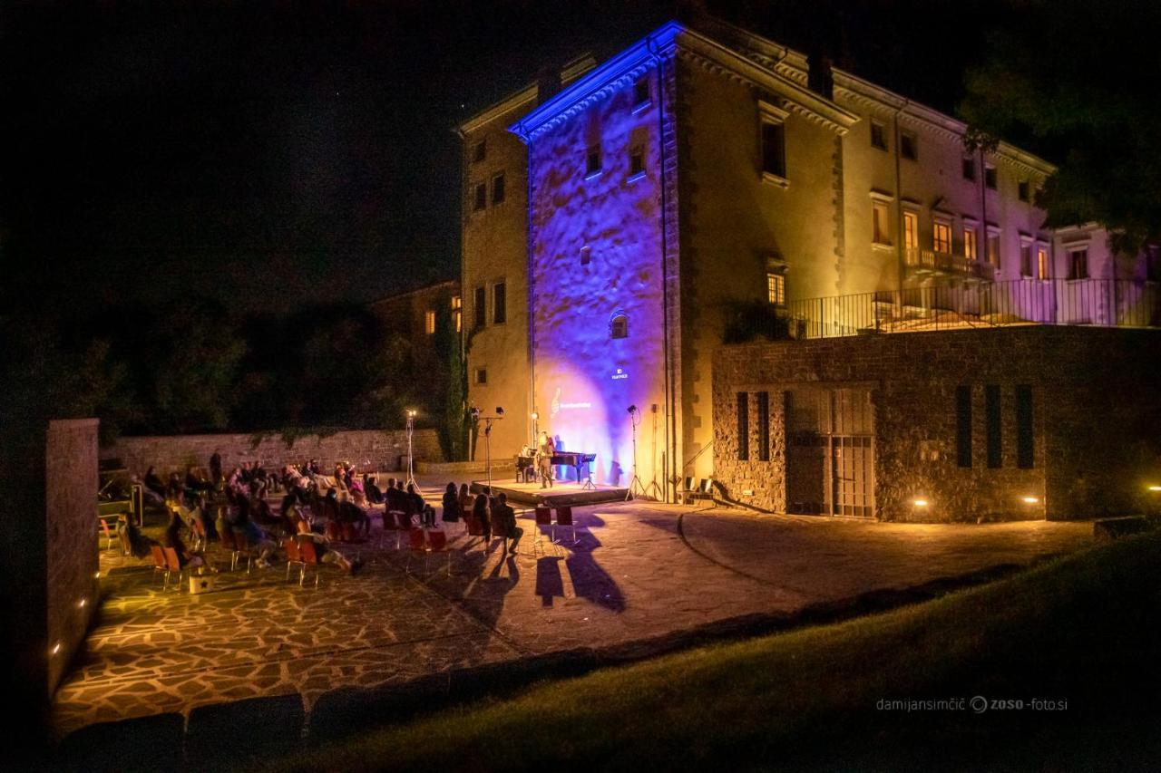 Vila Vipolze - Rooms & J. Suites Exterior foto